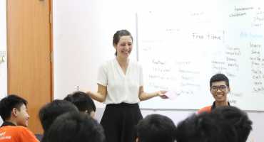GV Tieng Anh 10