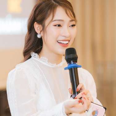 Vượt bẫy trưởng thành cùng khánh vy