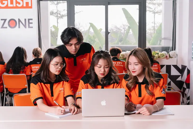 Nên chọn trường đại học thiết kế đồ họa nào ở Hà Nội