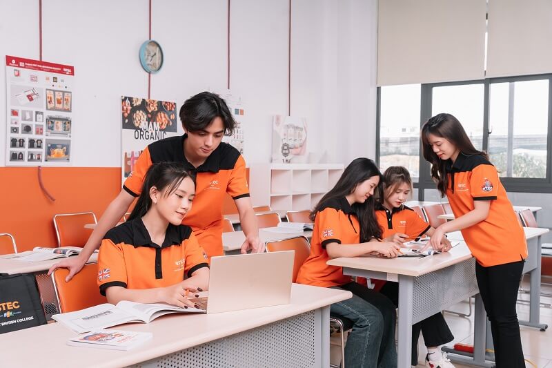 Chương trình trình độ cao đẳng thiết kế đồ họa tại BTEC FPT 1 Ưu điểm của chương trình học thiết kế đồ họa với BTEC FPT