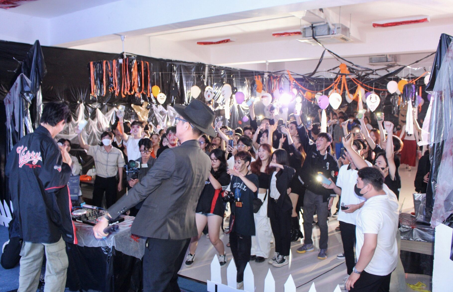 Anh man hinh 2025 10 28 luc 15.37.13