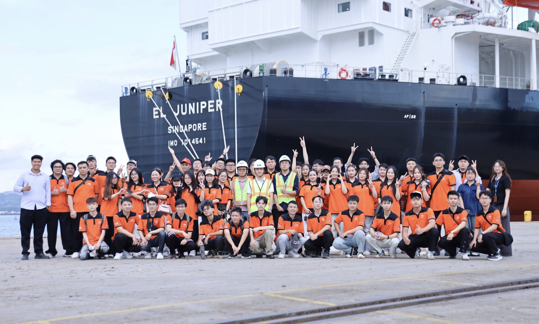 Anh man hinh 2025 10 29 luc 00.55.08 1