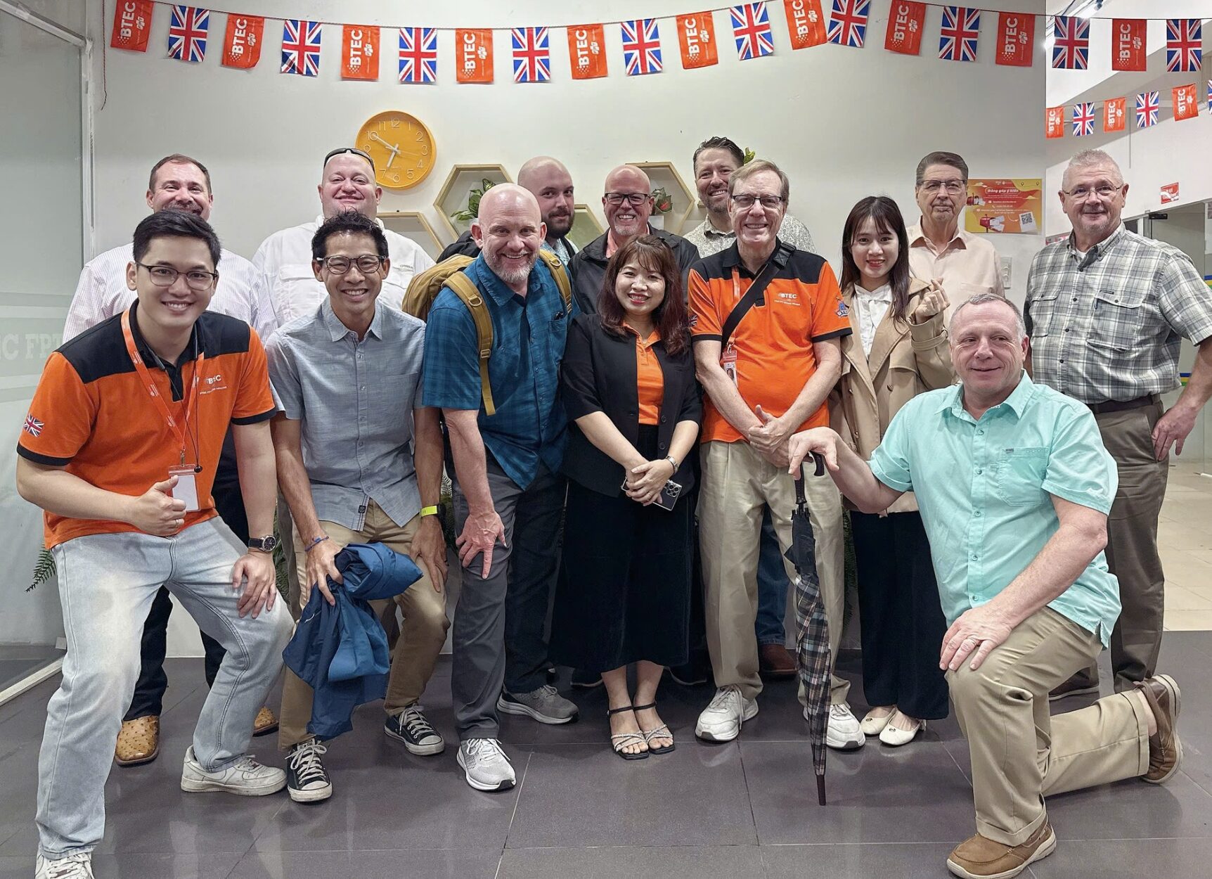 Anh man hinh 2025 11 17 luc 09.43.41