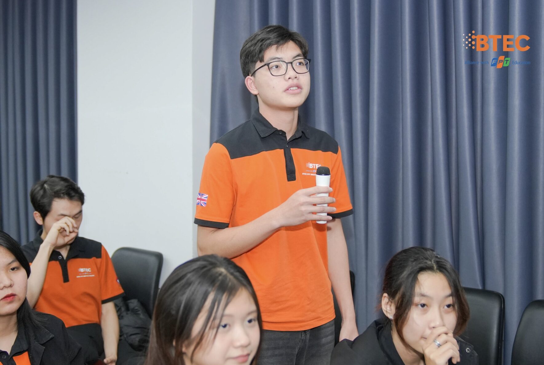 Anh man hinh 2025 11 24 luc 12.44.24