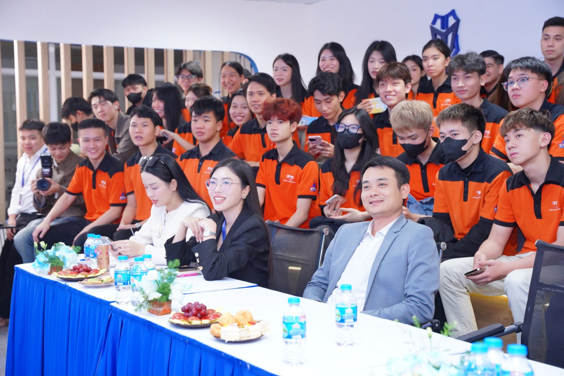 Xu hướng chọn ngành dựa vào thu nhập sau tốt nghiệp của Gen Z