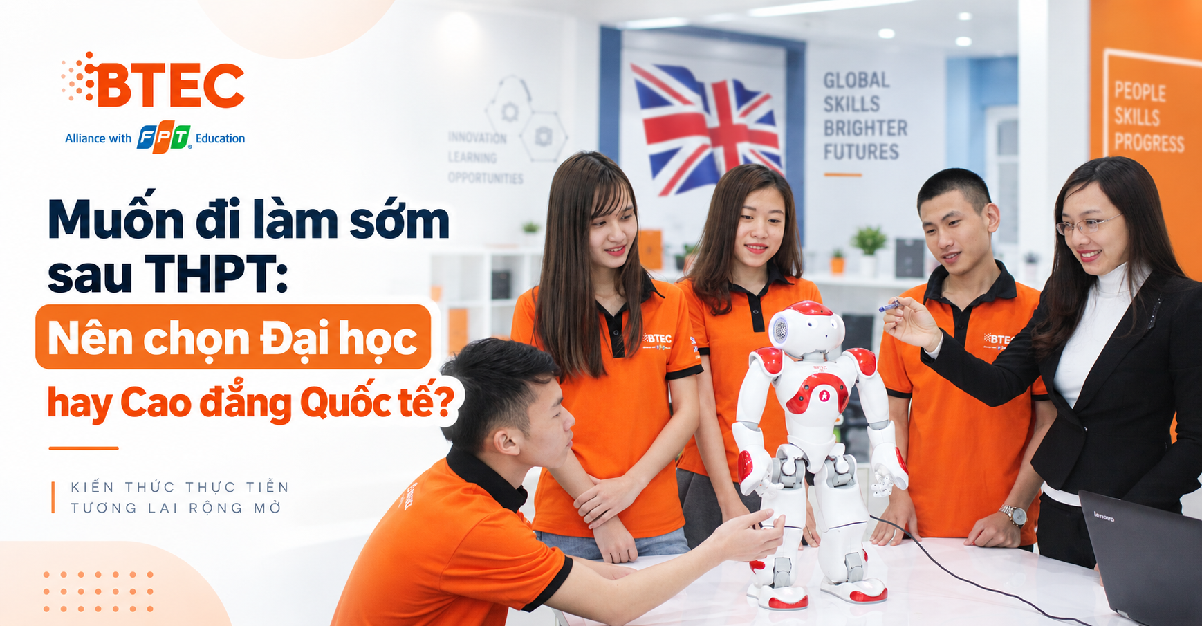 Muốn đi làm sớm sau THPT: Nên chọn Đại học hay Cao đẳng Quốc tế?