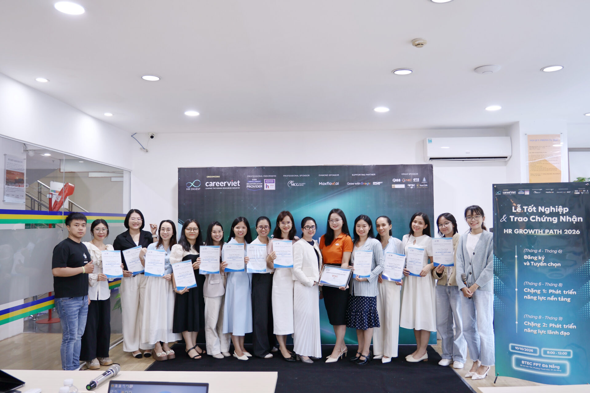 Chúc mừng các học viên đã hoàn thành hành trình HR Growth Path