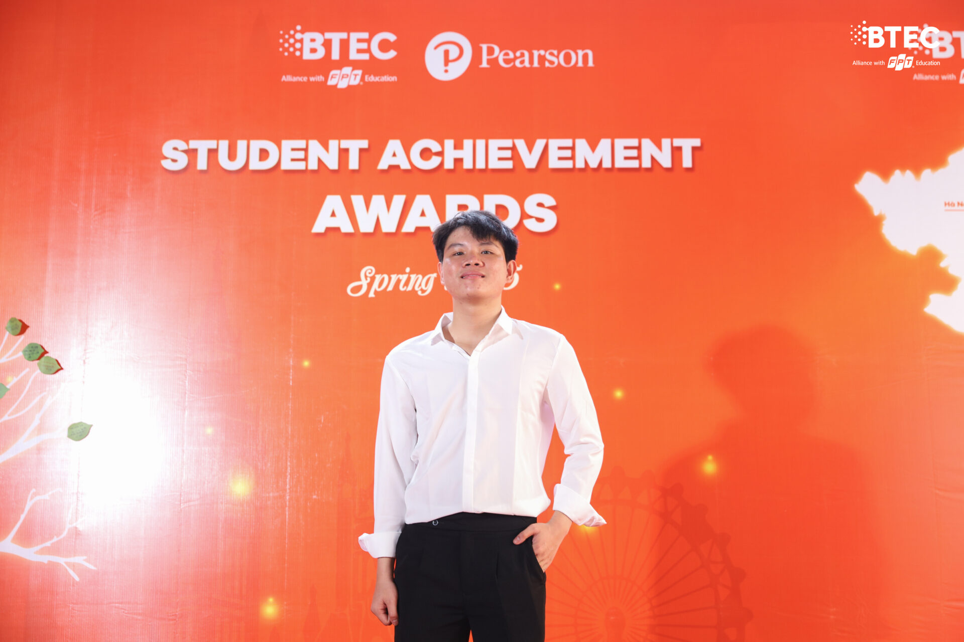 Vinh bày tỏ sự biết ơn khi được tham gia các dự án thực tế tại trường