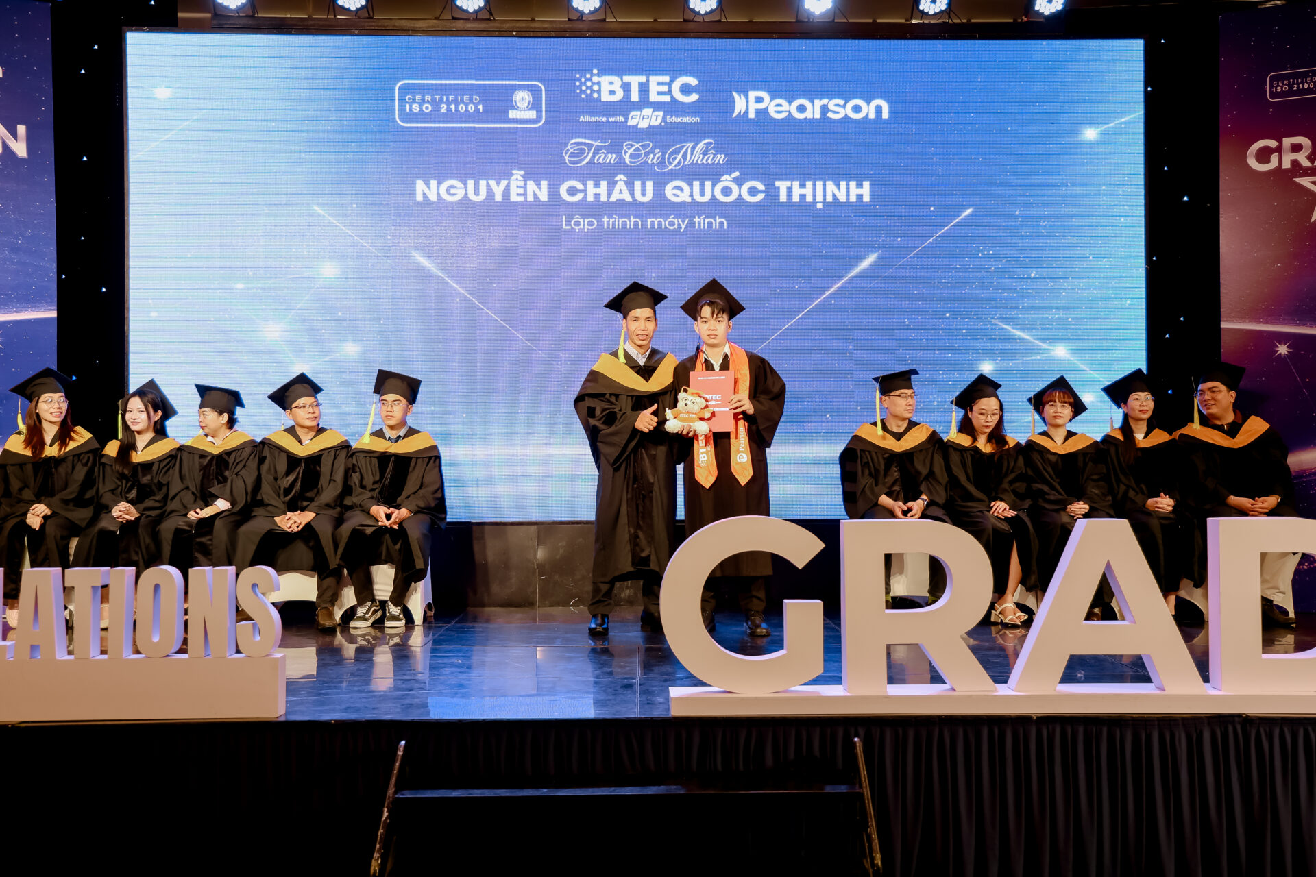 Lễ tốt nghiệp BTEC FPT TP.HCM 2026 Lễ tốt nghiệp BTEC FPT TP.HCM 2026